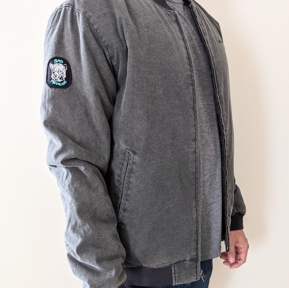 Quicksilver Bomber Jacket - Picture 3 of 6